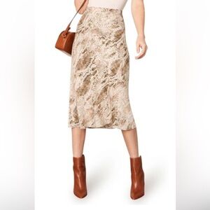 Cupcakes and Cashmere Skirt